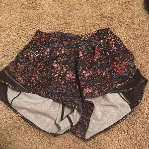 Lululemon Hotty hot shorts